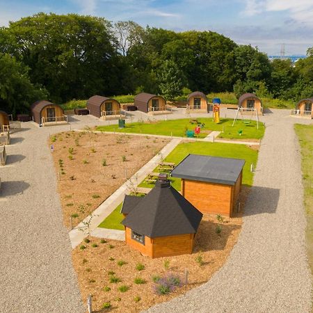 Weedingshall Lodges 폴커크 외부 사진