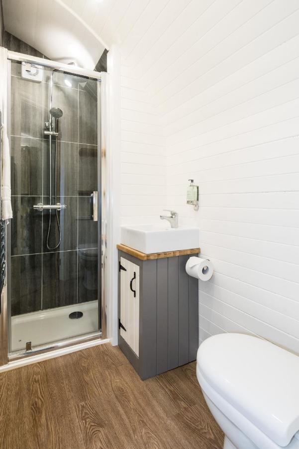 Weedingshall Lodges 폴커크 외부 사진